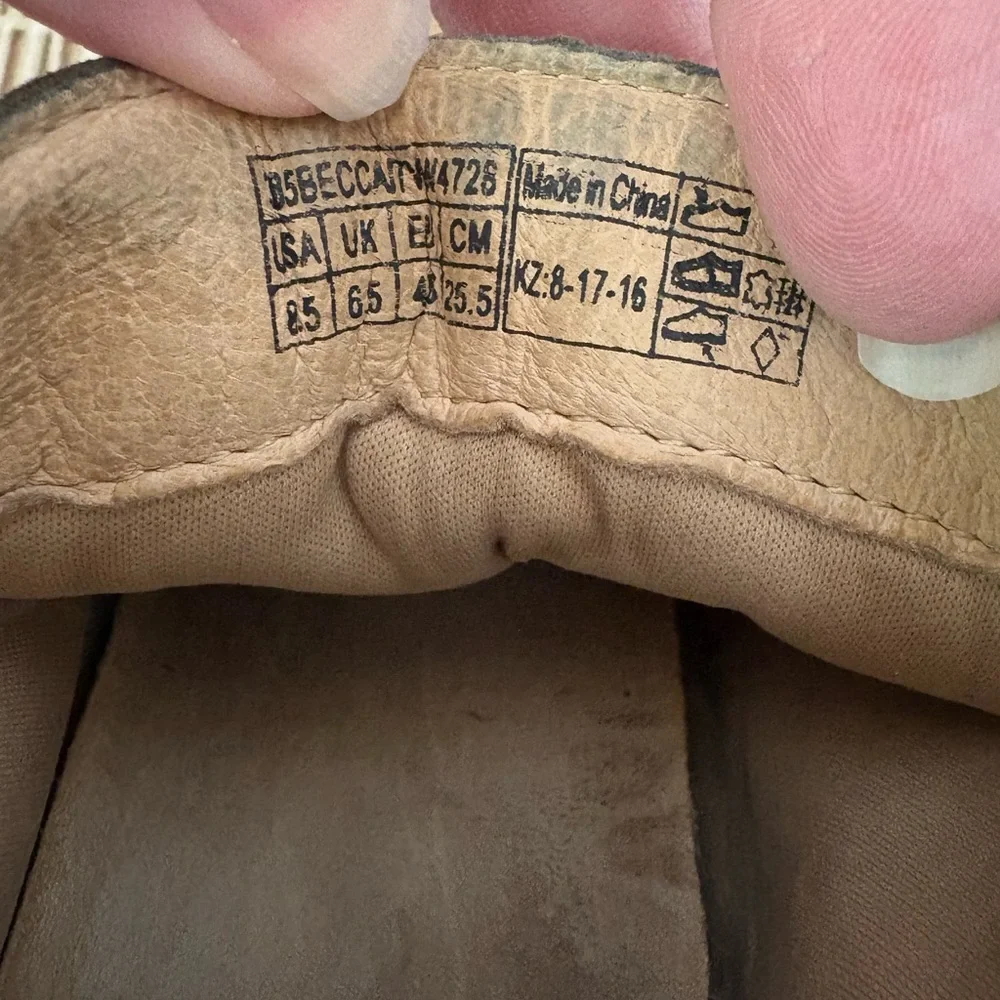 Vionic Elevated Becca Wedge Suede Ortaheel Comfort Bootie, Light Tan, US 8.5‎